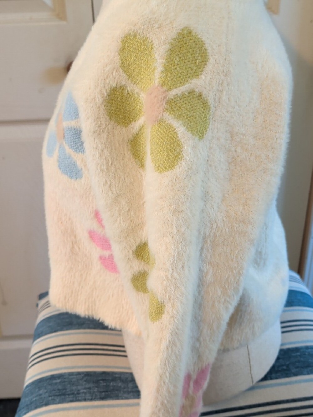 Altar'd State Cream Fuzzy Floral Button V-Neck Cardigan - Picture 4 of 7